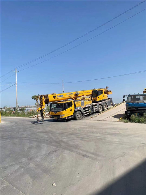 右玉县吊车作业时，可能会产生哪些额外收费项目？